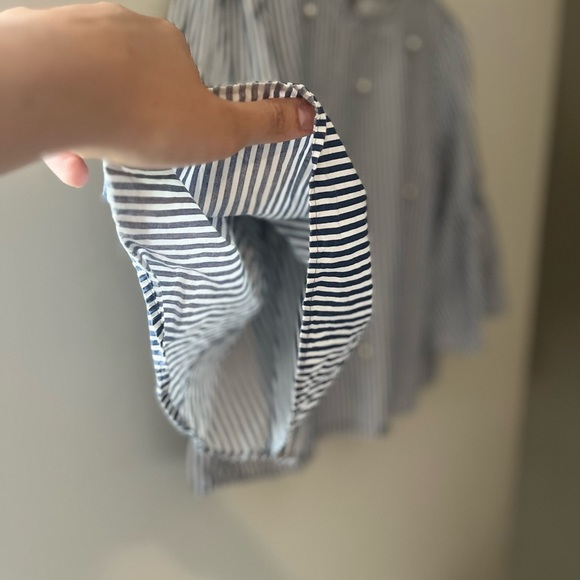 Zara Black and White Striped Blouse - Picture 4 of 10